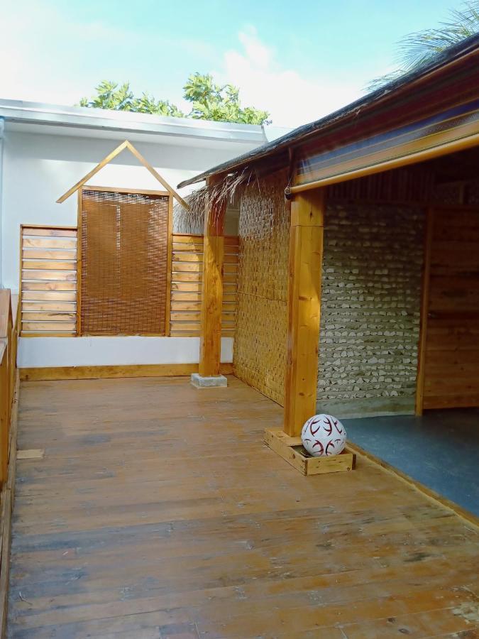 Maalhos Thila Inn Dış mekan fotoğraf
